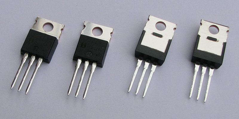 MOSFET