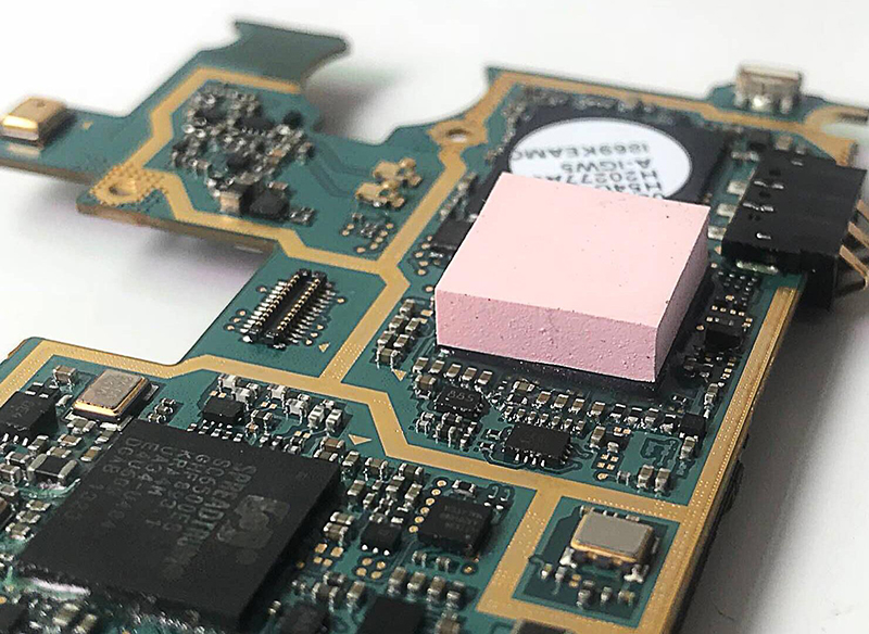 thermally conductive silicone sheet