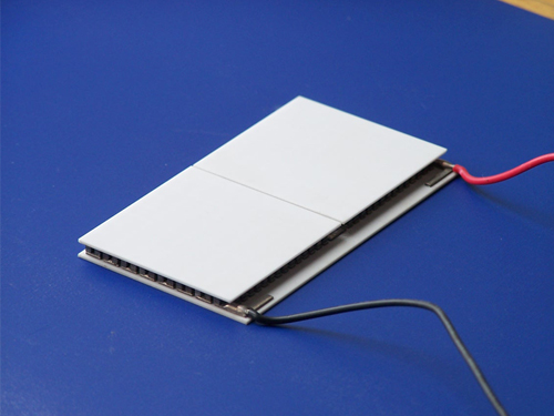 Does the Cold Side of a Thermoelectric Cooler Need Thermal Grease?